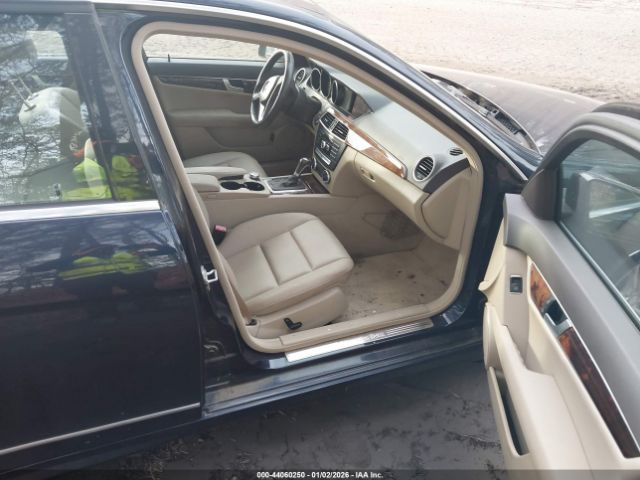 Mercedes-Benz C-Class C 250 Sport Image 11