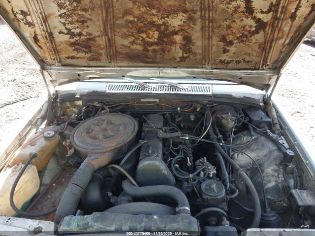 Mercedes-Benz 300 Image 4