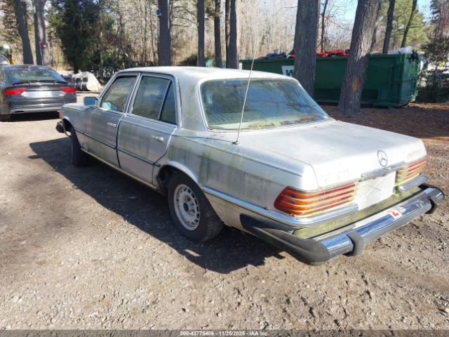 Mercedes-Benz 300 Image 17