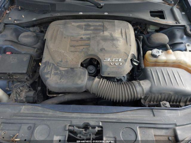 Chrysler 300 Motown Image 9