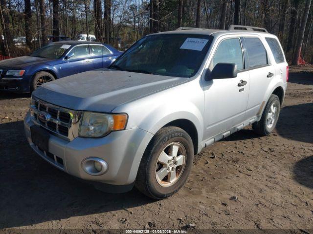Ford Escape Xlt Image 4