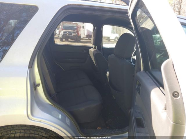 Ford Escape Xlt Image 7