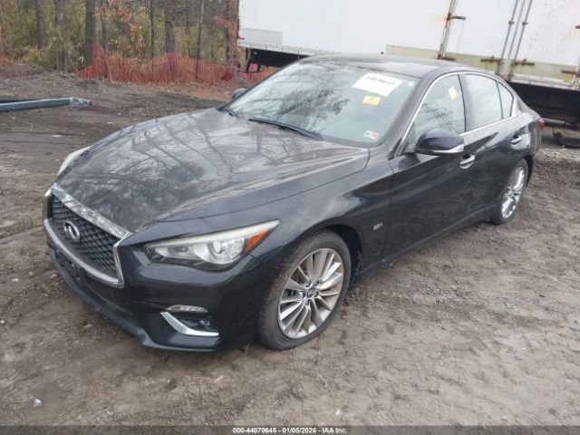 INFINITI Q50 3.0t Luxe Image 2
