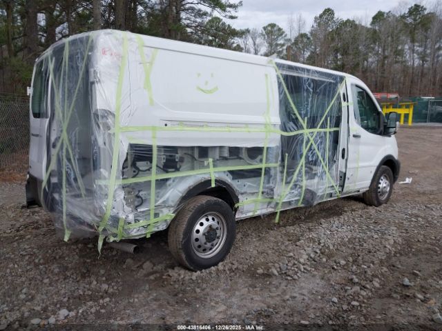 Ford Transit Image 9