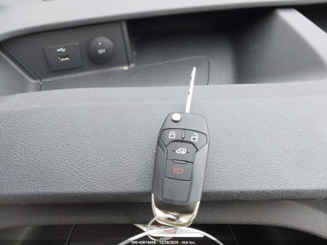 Ford Transit Image 11