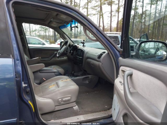 Toyota Sequoia Sr5 V8 Image 7