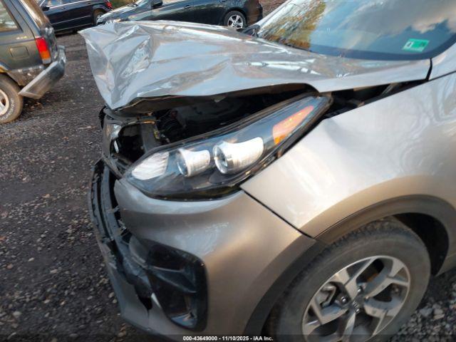 Kia Sportage Lx Image 12