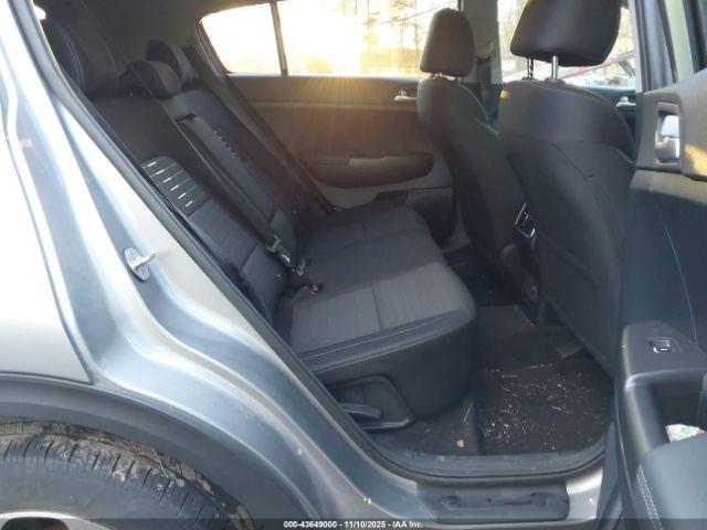 Kia Sportage Lx Image 8