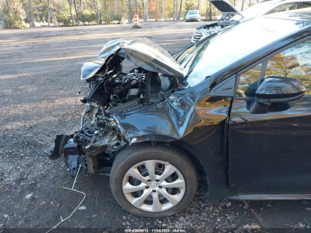 Toyota Corolla Le Image 15