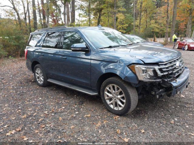  Salvage Ford Expedition