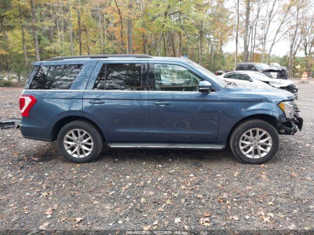 Ford Expedition Xlt Image 12