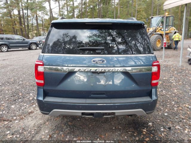 Ford Expedition Xlt Image 15