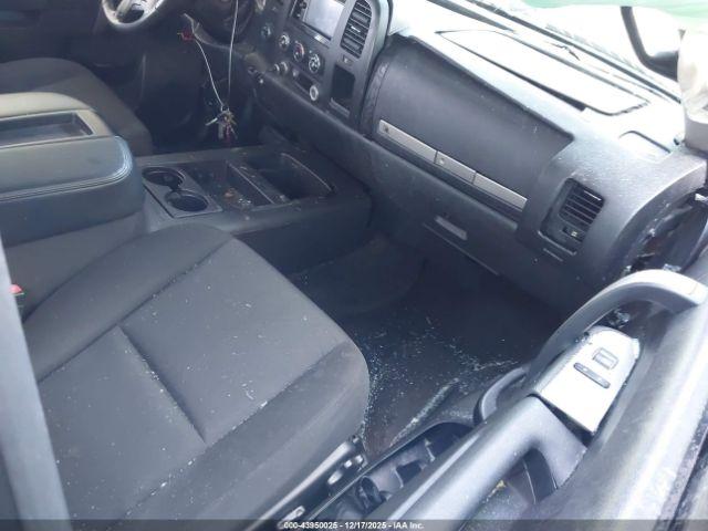 Chevrolet Silverado 1500 Lt Image 15