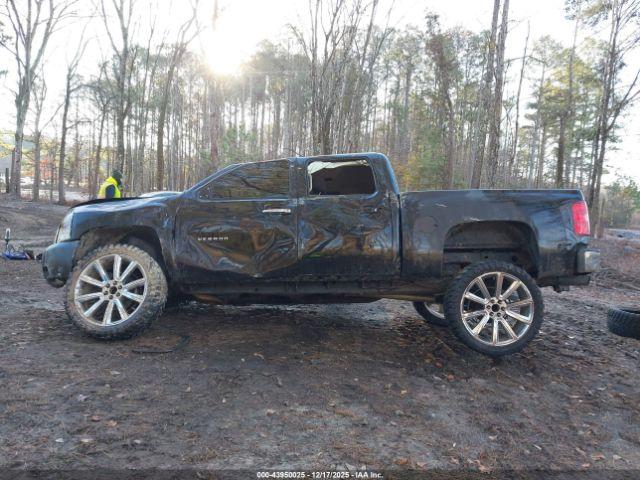 Chevrolet Silverado 1500 Lt Image 10