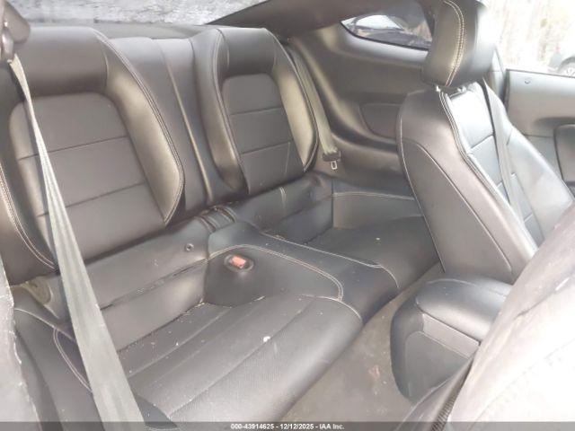 Ford Mustang Ecoboost Premium Fastback Image 2