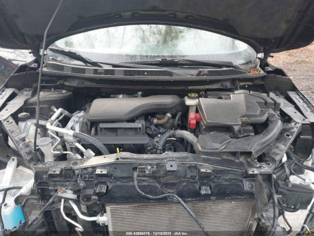 Nissan Rogue S Image 13