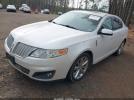 Lincoln MKS Image 11