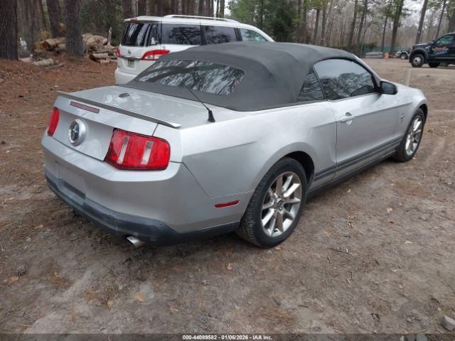 Ford Mustang Image 7