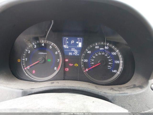 Hyundai ACCENT Se Image 3