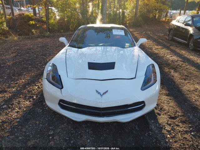 Chevrolet Corvette Stingray Z51 Image 7