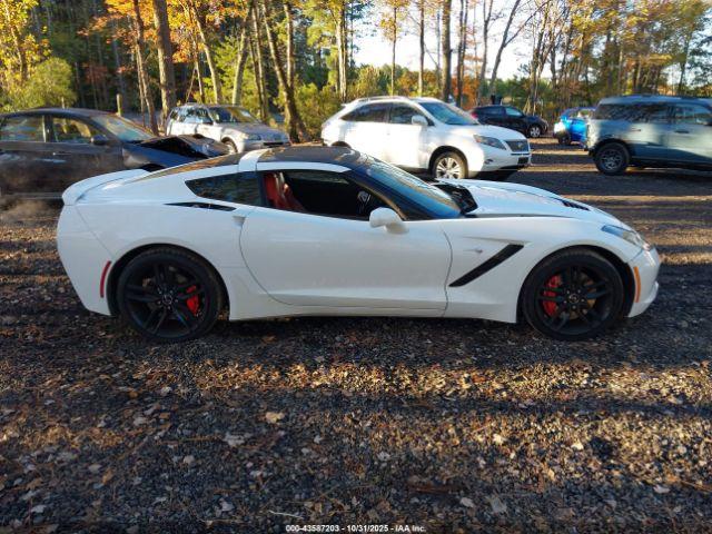 Chevrolet Corvette Stingray Z51 Image 12