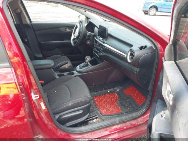 Kia Forte Lxs Image 3