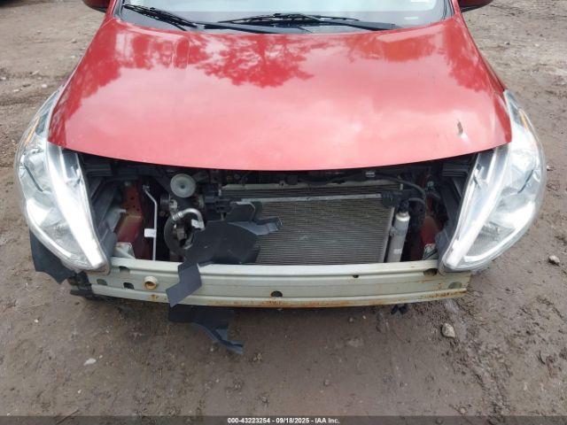 Nissan Versa 1.6 Sv Image 9