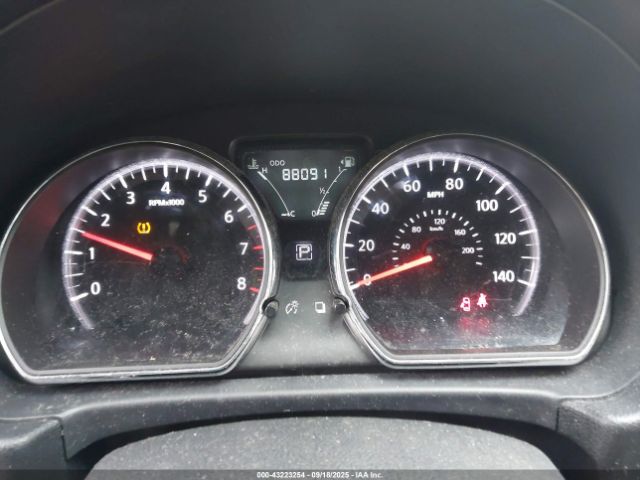 Nissan Versa 1.6 Sv Image 6