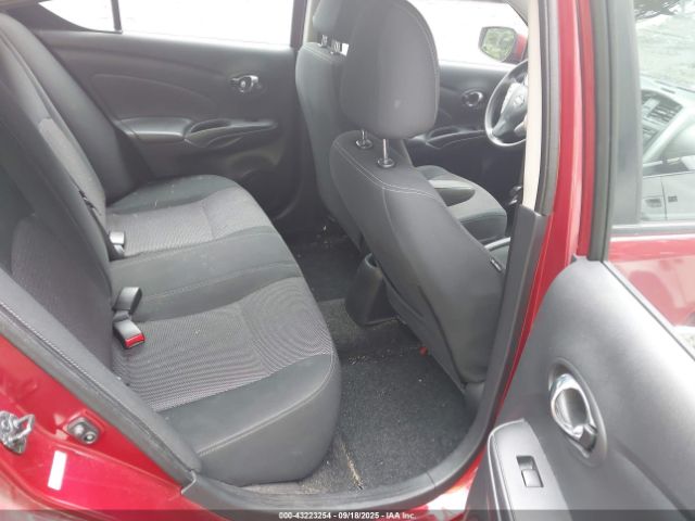 Nissan Versa 1.6 Sv Image 17