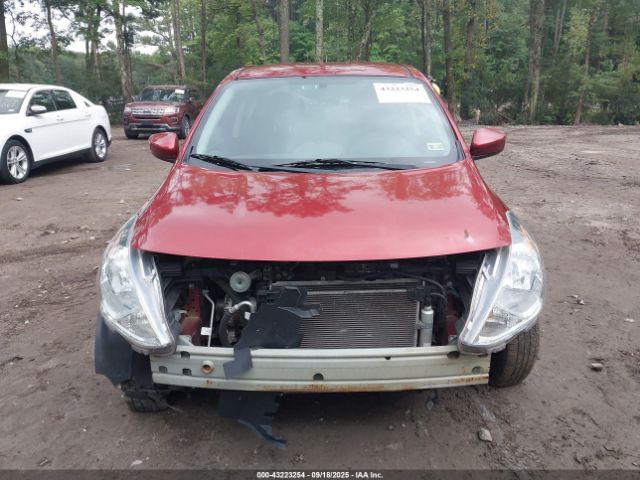 Nissan Versa 1.6 Sv Image 2