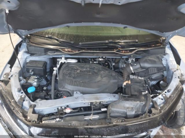 Honda Odyssey Sport Image 5