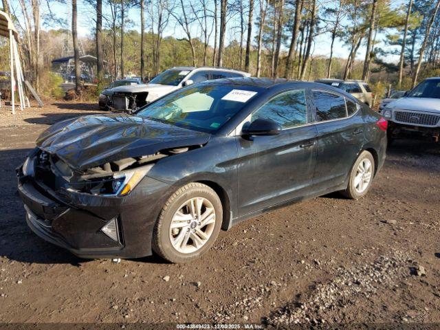 Hyundai ELANTRA Value Edition Image 16