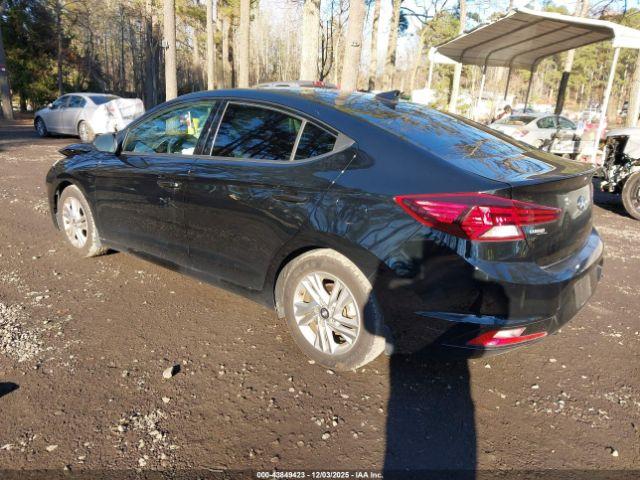 Hyundai ELANTRA Value Edition Image 2