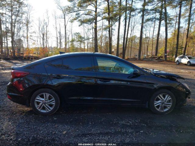 Hyundai ELANTRA Value Edition Image 12