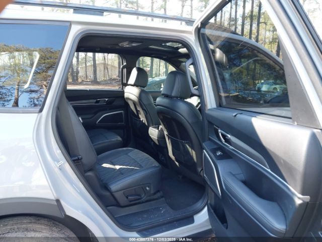 Kia Telluride Ex X-line Image 6