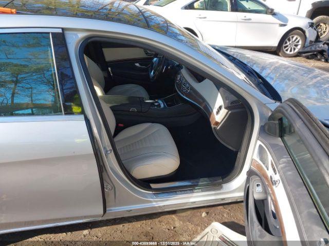 Mercedes-Benz S-Class Image 4