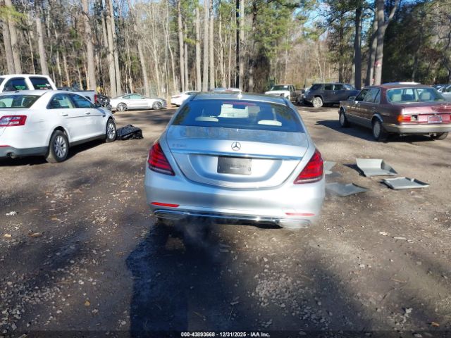 Mercedes-Benz S-Class Image 15