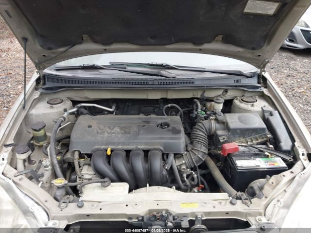 Toyota Corolla Ce Image 8