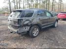 Ford Explorer Xlt Image 2