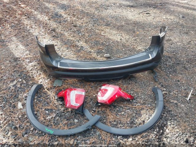 Ford Explorer Xlt Image 14