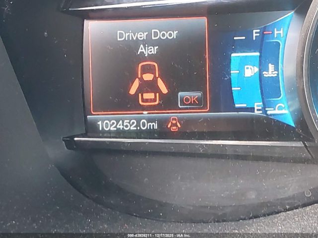 Ford Explorer Xlt Image 8