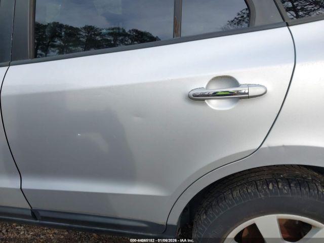 Hyundai SANTA FE Image 11