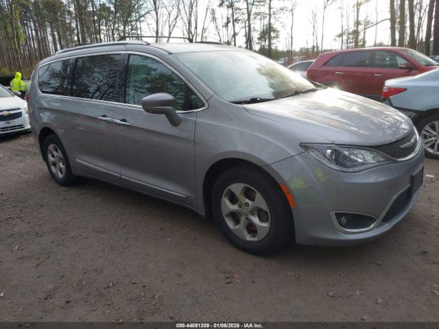 Chrysler Pacifica Touring-l Plus Image 1