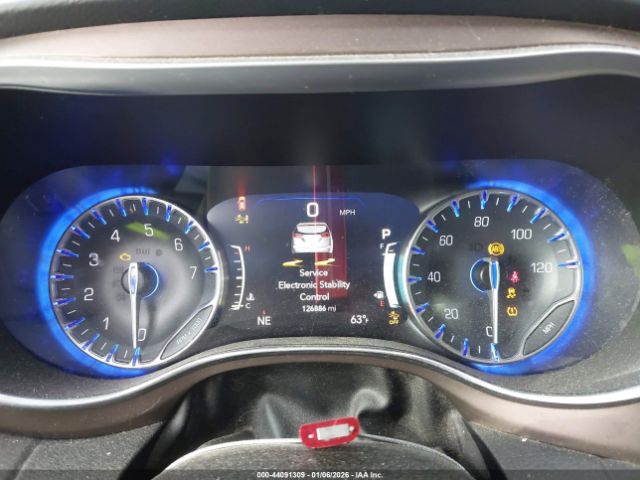 Chrysler Pacifica Touring-l Plus Image 16