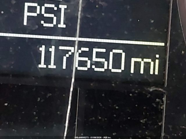 Dodge Ram 1500 Laramie Image 12