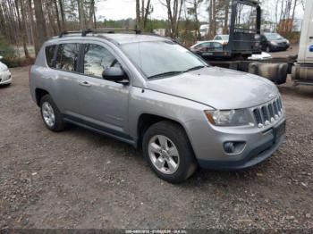  Salvage Jeep Compass