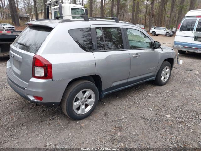 Jeep Compass Sport Image 7