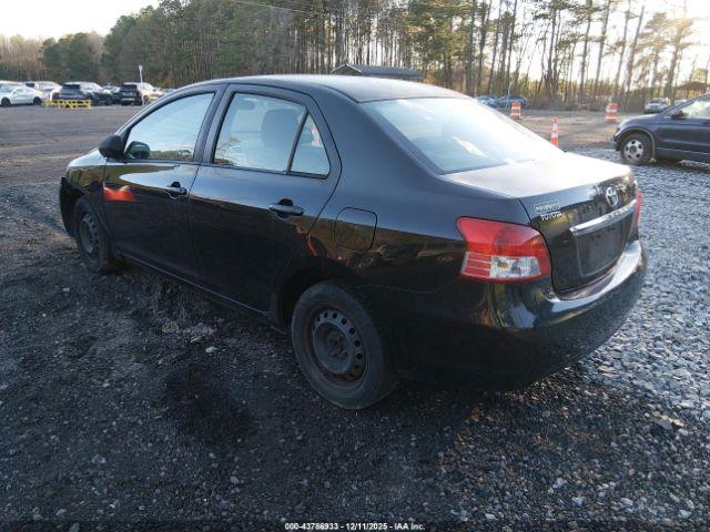 Toyota Yaris Image 6