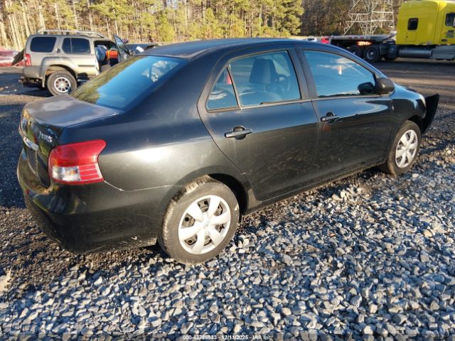 Toyota Yaris Image 3