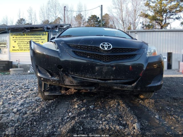 Toyota Yaris Image 14